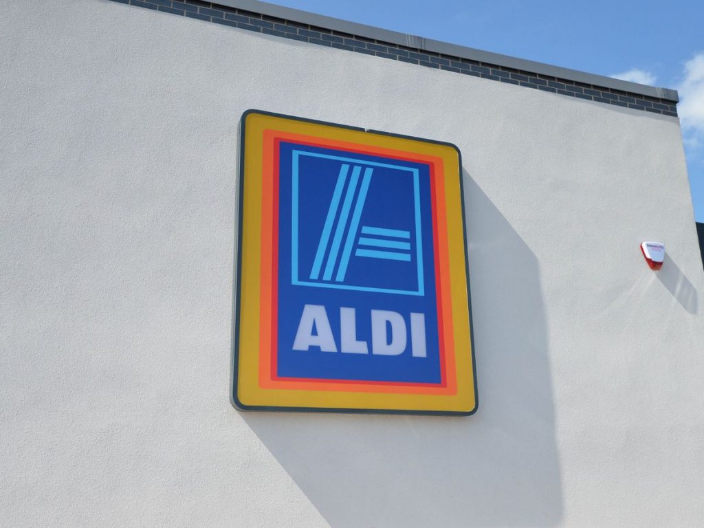 New Walsall Aldi Getting Grand Opening By Local Paralympian Hero ...